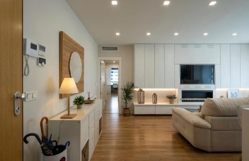 Camino de Ronda Apartamento | GUNI SUITES JARDINEs