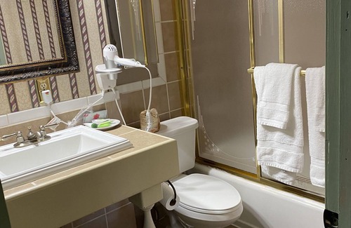 Sonora Hotel | Gunn House Hotel