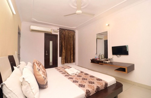 Amritsar Casa | Gurjeet hotel by naavagat
