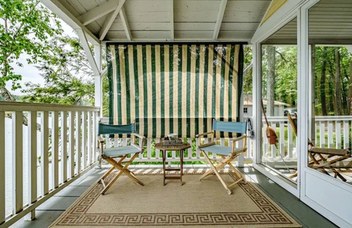 Brunswick Casa | Gurnet Summer Home ~ "Beau Sejour"