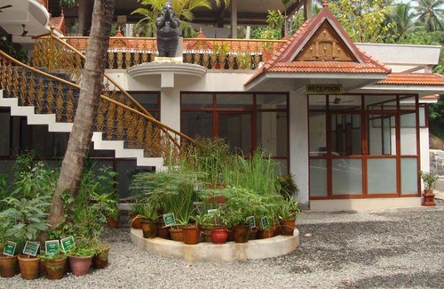 Kovalam Hotel | Guruprakash Ayurvedic Centre