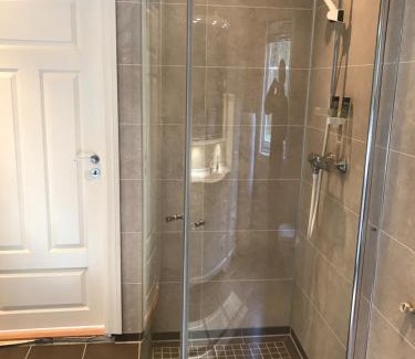 Kvinesdal Cabina | Guse gård