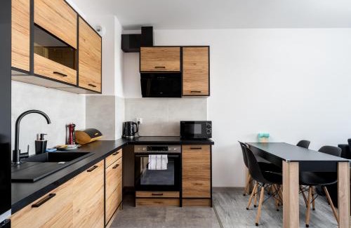 Wzgorza Krzeslawickie Apartamento | Gusta Cosy Apartment by BookingHost