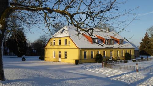 Gingst Apartamento | Gut Rattelvitz, Galerie D OST