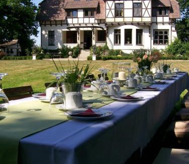 Klein Kubbelkow Hotel | Gutshaus Kubbelkow