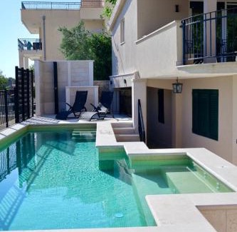 Veliko Brdo Villa | GV - Holiday home with MagnaPool