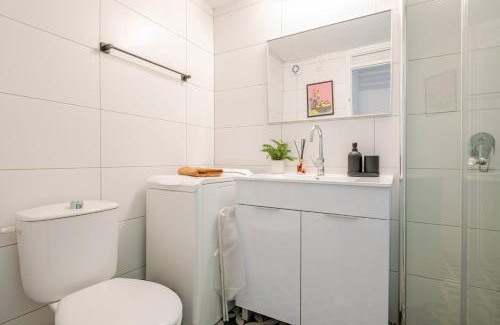 Nahariya Apartamento | GW212 Gugel Waves Amazing Seaview Pool Apartments
