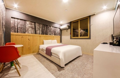 Seo-Gu Hotel | Gwangju Geumho World