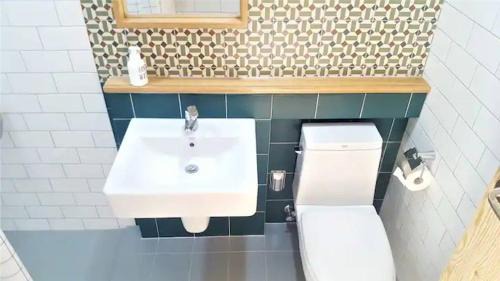 Andeok Casa | Gwarangpelong Minbak Jeju Couple Family Private House