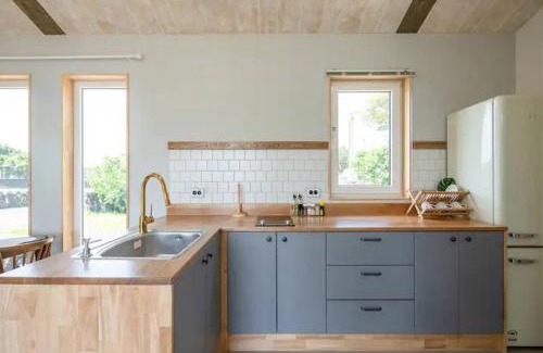Andeok Casa | Gwarangpelong Minbak Jeju Couple Family Private House