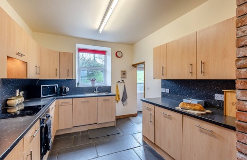 Glandyfi Casa | Gwarcwm Uchaf - Cuatro Habitaciones Casa, Capacidad 6