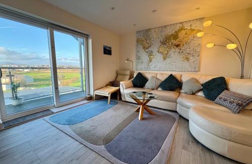 Trearddur Bay Apartamento | Gwel Y Bae-2 Bed-en-suite-Lift-Pet friendly