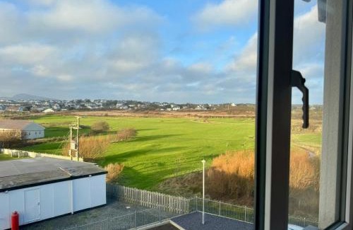 Trearddur Bay Apartamento | Gwel Y Bae-2 Bed-en-suite-Lift-Pet friendly