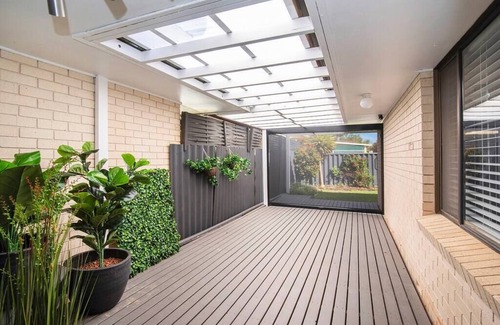 Busselton Casa | Gwen's Hidden Gem - Busselton Central