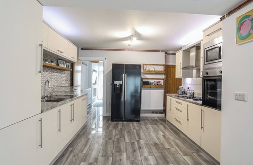 Nefyn Cabaña | GWYNLE, pet friendly, character holiday cottage in Nefyn
