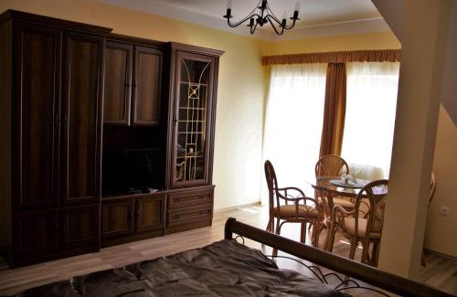 Balatonalmadi Apartamento | Gyöngyöm Apartman