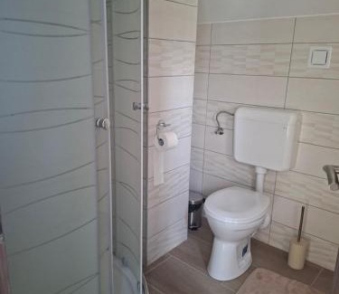 Zalakaros Apartamento | Gyöngyvirág Apartmanház