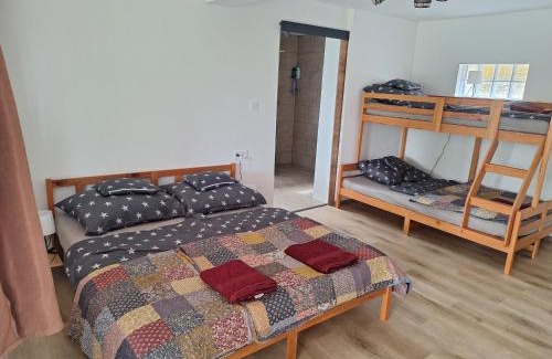 Poroszlo Apartamento | Gyümölcsös Vendégház, Poroszló, Tisza-tó - Fruit Orchard Guest House, Poroszló, Lake Tisza