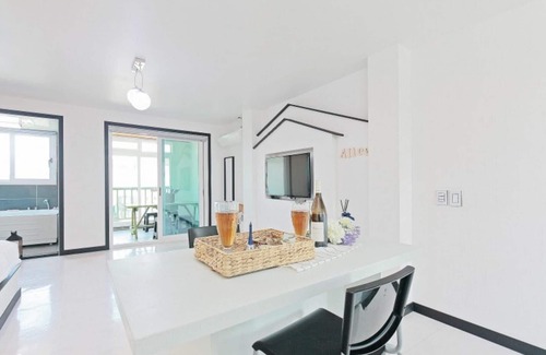 Gyeongju Casa | Gyeongju Alice Pension