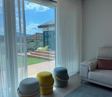 Gyeongju Casa | Gyeongju Bulguksa Family House Stay Mute
