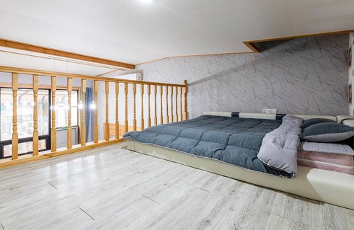 Gyeongju Casa | Gyeongju Gampo Four Seasons Pension
