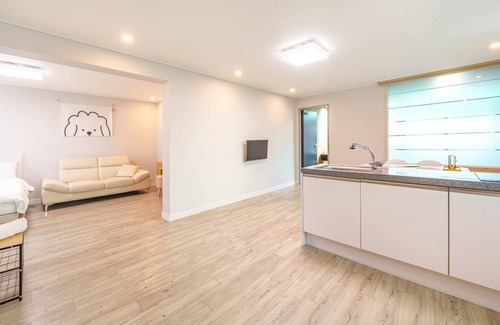 Gyeongju Casa | Gyeongju Gampo Laviangrose Pool Villa