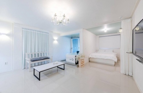 Gyeongju Casa | Gyeongju Jgarden Pension