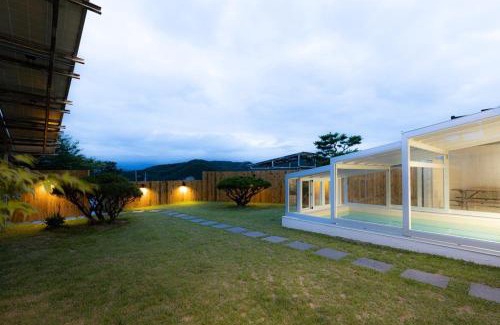 Gyeongju Casa | Gyeongju Sky Lake Pool Villa