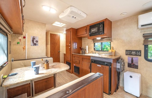 Gyeongju Casa | Gyeongju Yongcheonsu Caravan