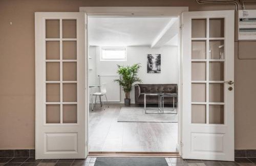 Borlange Apartamento | Gylle Luxe & Retreat