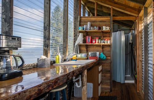 Sandpoint Alquiler De RV | Gypsy bell tent on Lake Pend Oreille in Sandpoint