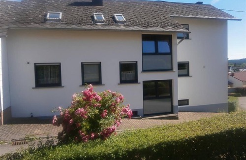 Greimerath Apartamento | Hänner Huppeshaus - Apartamentos Greimerather Forst
