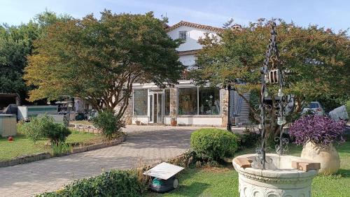 Grasse Apartamento | Hébergement indépendant avec parking privé dans villa