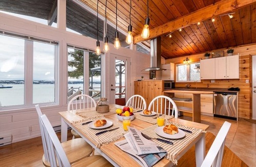 Saint-Joseph-de-la-Rive Chalet De Esquí | Hôtel à la maison - Cap à L'Île, vue, fleuve et spa