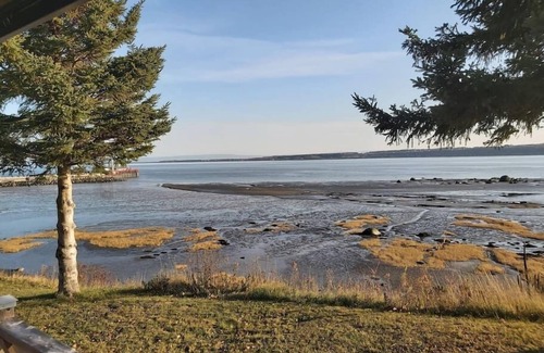 Saint-Joseph-de-la-Rive Chalet De Esquí | Hôtel à la maison - Cap à L'Île, vue, fleuve et spa