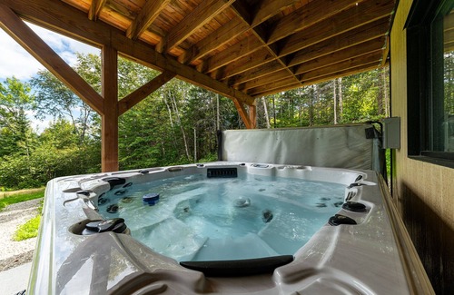 Saint-Joseph-de-la-Rive Chalet De Esquí | Hôtel à la maison - Chez Fugère, spa et billard
