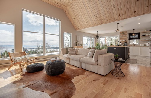 Saint-Joseph-de-la-Rive Chalet De Esquí | Hôtel à la maison - Chalet le Natür, Cozy & Spa