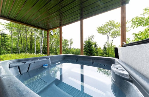 Saint-Joseph-de-la-Rive Casa | Hôtel à la maison - Chalet Alegria #1
