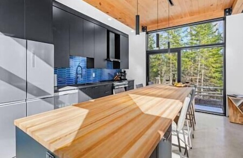 Les Eboulements Casa | Hôtel à la maison - Le Pic-Bois