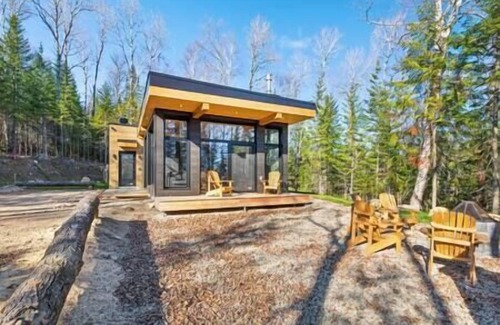 Les Eboulements Casa | Hôtel à la maison - Le Pic-Bois