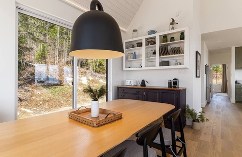 Saint-Joseph-de-la-Rive Casa | Hôtel à la maison - La Fascine