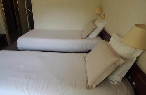 Cluses Hotel | Hôtel 4C