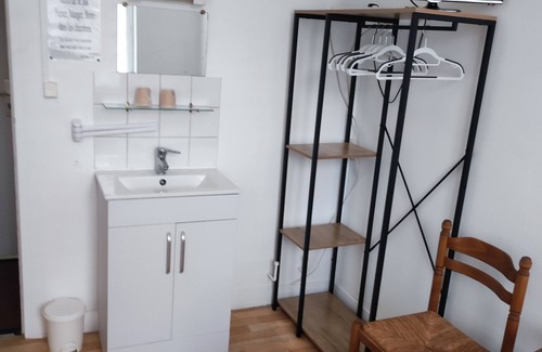 Colleville Hotel | Hôtel Au Bon Coin