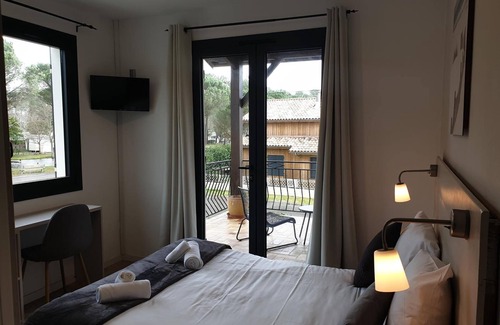 Biscarrosse Hotel | Hôtel Côte et Lac