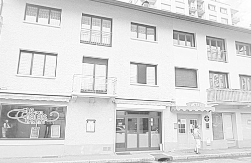 Thonon-les-Bains Hotel | Hôtel Café du Palais
