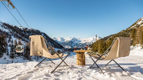 Belle Plagne Hotel | Hôtel Carlina by Les Etincelles