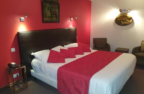 Avranches Hotel | Hôtel de La Croix d'Or