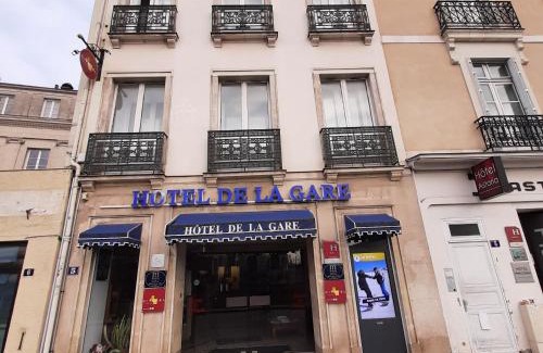 Richebourg - Saint-Clement Hotel | Hôtel De La Gare Nantes Station Hotel Nantes