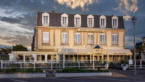 Courseulles-sur-Mer Hotel | Hôtel De La Plage