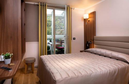 Quartier du Gros-Caillou Hotel | Hôtel de la Tour Eiffel